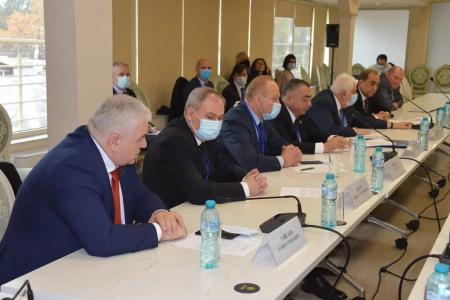 Казбек Тайсаев принимает участие в мониторинге второго тура выборов президента Молдовы