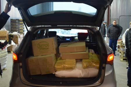 Подмосковные коммунисты отправили продукты питания для детей войны, а также малоимущим и многодетным семьям в городские округа региона