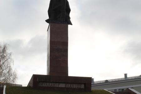 В Казани состоялся митинг, посвященный 103-ей годовщине Великой Октябрьской Социалистической Революции