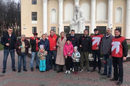 Московская область. Коммунисты совершили автопробег по Ленинским местам
