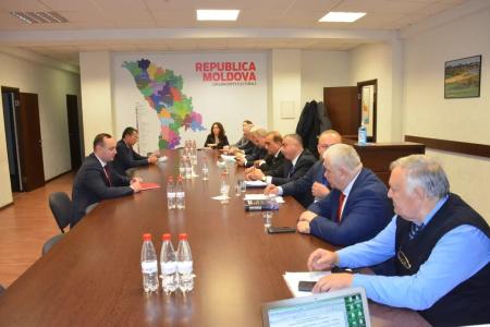 Казбек Тайсаев принимает участие в мониторинге второго тура выборов президента Молдовы