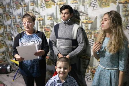 Саратовская область. В канун Дня матери Ольга Алимова посетила многодетные семьи