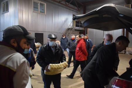 Подмосковные коммунисты отправили продукты питания для детей войны, а также малоимущим и многодетным семьям в городские округа региона