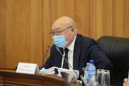 Глава фракции КРО КПРФ в Народном Хурале проинспектировал принадлежащий Республике Калмыкия племзавод