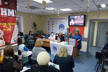Тюменская область. Н.А. Останина приняла участие в круглом столе по проблемам образования