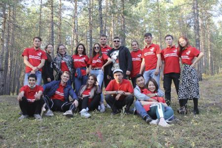Республика Якутия. Навстречу столетию комсомольской организации республики