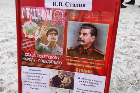 "Капитализм не простит тебе слабости!". В Ростове-на-Дону прошли акции протеста