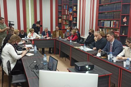 Нужен ли Костроме новый памятник Сусанину?