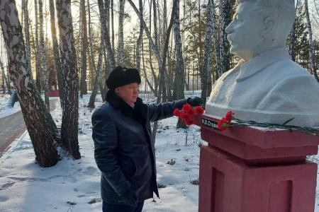 Тюменские коммунисты отметили очередную годовщину со дня рождения И.В. Сталина