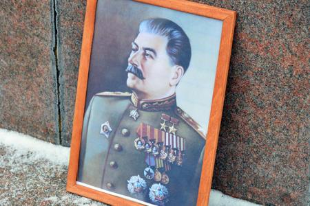 Цветы товарищу Сталину от ивановских коммунистов