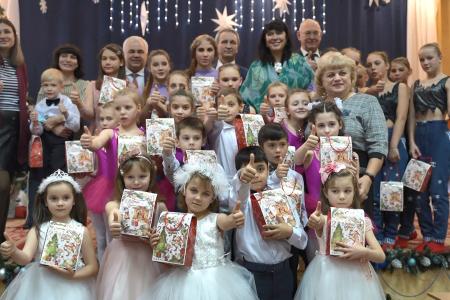 В канун Нового года на Донбасс был отправлен девяностый гуманитарный караван КПРФ