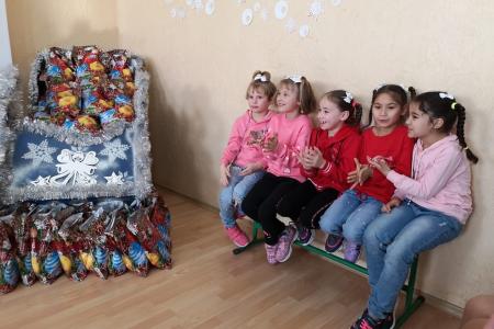 Якутия оказала гуманитарную помощь жителям Донбасса