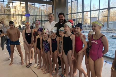 В Совхозе имени Ленина состоялись первые соревнования по водным видам спорта