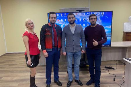 Ленинградская область. Коммунисты обменялись опытом работы в соцсетях