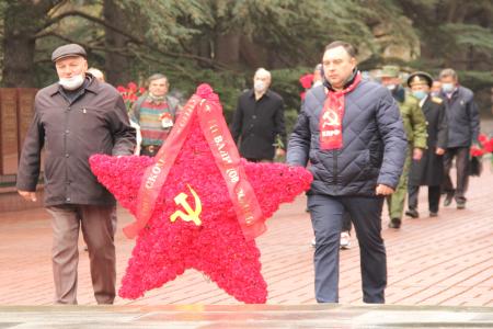 Республика Крым. В Симферополе отмечается День неизвестного солдата