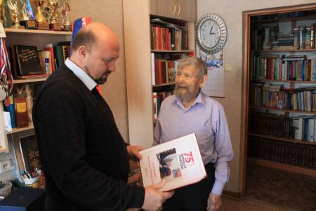 Сахалинская область. Нам есть на кого равняться: Николай Степанович Наумов