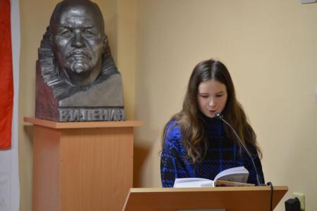 Вологодские коммунисты провели презентацию сборника воспоминаний детей войны