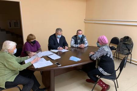 Московская область. Депутат-коммунист Александр Наумов провел прием граждан в Озёрах