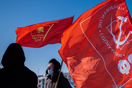 Южно-Сахалинск. КПРФ присоединилась к митингу работников Сахалинской механизированной колонны №68