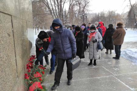 Коммунисты Тюменской области почтили память В.И. Ленина