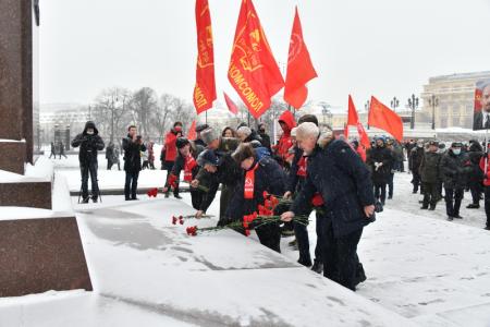 Без Ленина у России нет будущего!