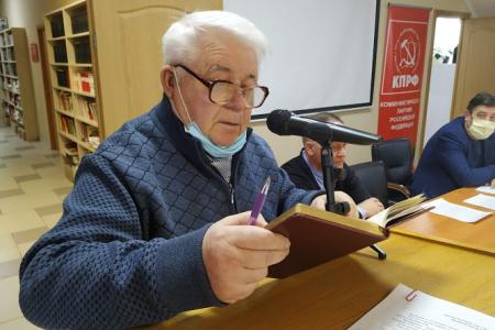 Лидер ставропольских коммунистов Виктор Гончаров: Идти от человека к человеку!