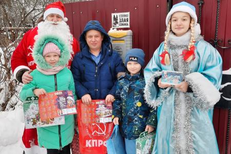 Подарки – всем детям ивановских коммунистов