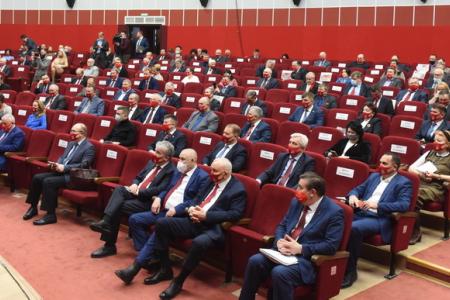 В подмосковных Снегирях открылся XIII Пленум ЦК КПРФ