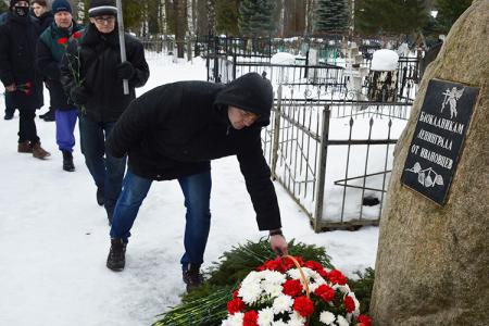 Ивановские коммунисты почтили память жертв блокады Ленинграда