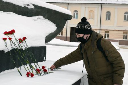 Акция Памяти в Иваново: 116 лет расстрела рабочих в «Кровавое воскресенье»