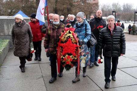 Петербургские коммунисты почтили подвиг блокадного Ленинграда