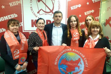 В Тюмени прошли встречи с депутатом Саратовской областной Думы, известным блогером Николаем Бондаренко