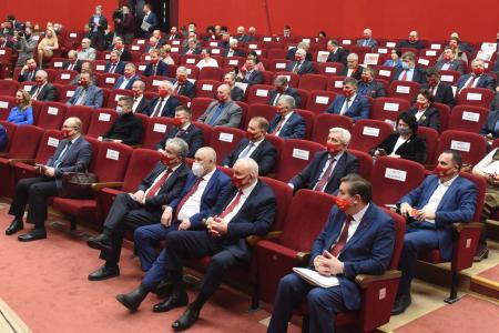 В подмосковных Снегирях открылся XIII Пленум ЦК КПРФ