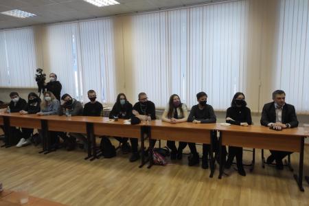 Ю.В. Афонин на встрече в Мурманске: КПРФ – единственная партия в России, готовая взять на себя ответственность за страну, предложив ей путь социализма
