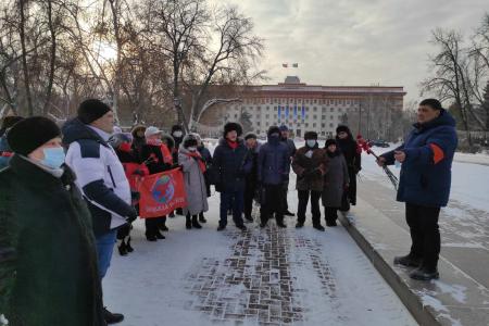 Коммунисты Тюменской области почтили память В.И. Ленина