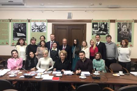Д.А. Парфенов рассказал о встрече депутатов КПРФ с родителями и блогерами