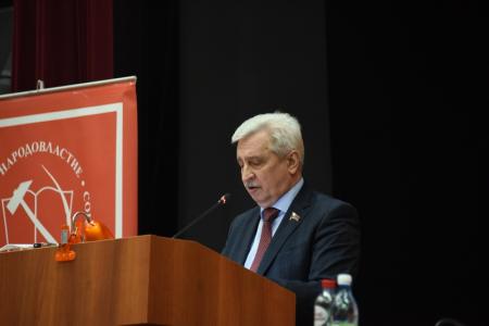 В подмосковных Снегирях открылся XIII Пленум ЦК КПРФ