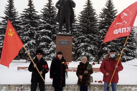 В Орловской области прошли акции КПРФ, посвященные памяти В.И. Ленина