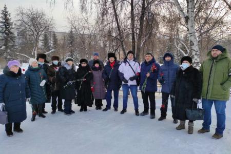 Коммунисты Тюменской области почтили память В.И. Ленина