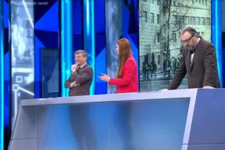 Дмитрий Новиков в эфире Первого канала: «Лидер оппозиции – Зюганов, а не Навальный»