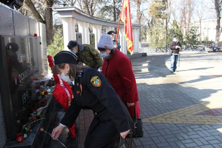 Республика Крым. С Днем Советской Армии и Военно-Морского флота!