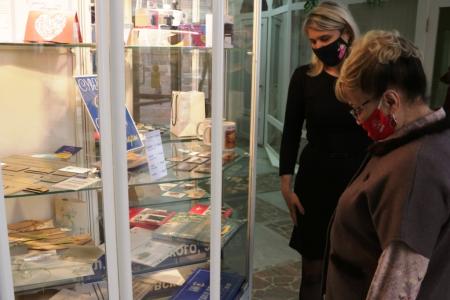 Саратовская область. Ольга Алимова вручила почётную грамоту коллективу Энгельсского краеведческого музея