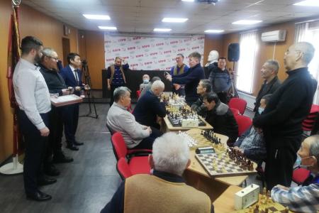 В Туврескоме КПРФ прошёл праздничный шахматный турнир, посвящённый Дню Красной Армии и Военно-Морского флота