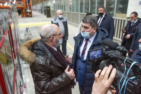 «Патриотизм – это национально ориентированная плановая промышленная политика», - убежден депутат Госдумы от КПРФ Сергей Гаврилов