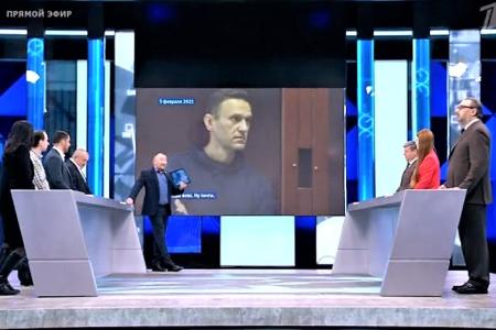 Дмитрий Новиков в эфире Первого канала: «Лидер оппозиции – Зюганов, а не Навальный»