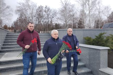 «Будущее Донбасса – только с Россией!». К.К. Тайсаев посетил с рабочим визитом ДНР