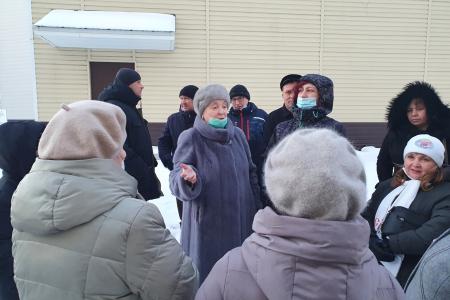 Тюменская область. Депутаты КПРФ защищают граждан, которых выселяют из квартир по решению суда