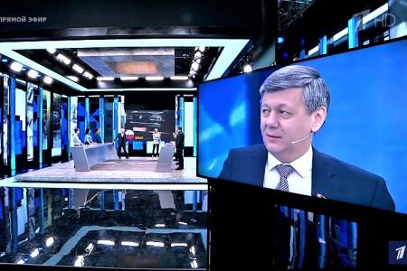 Дмитрий Новиков на Первом канале: «Успех российской вакцины - напоминание о величии советской науки»
