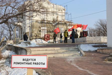 Коммунисты Дальнего Востока отметили 99-ю годовщину Победы Народно-революционной армии в Волочаевском бою