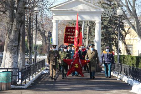 Республика Крым. С Днем Советской Армии и Военно-Морского флота!